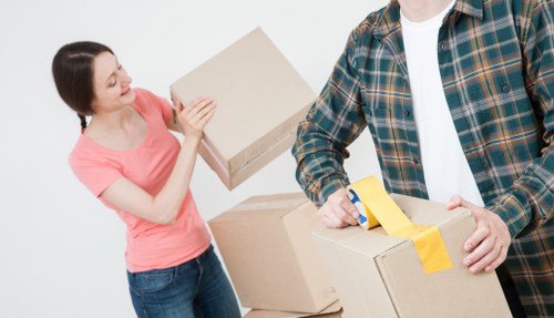 Secure transportation of belongings by a Chadstone removalist