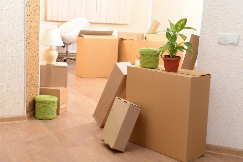 Local removalists navigating Kingsbury and nearby areas